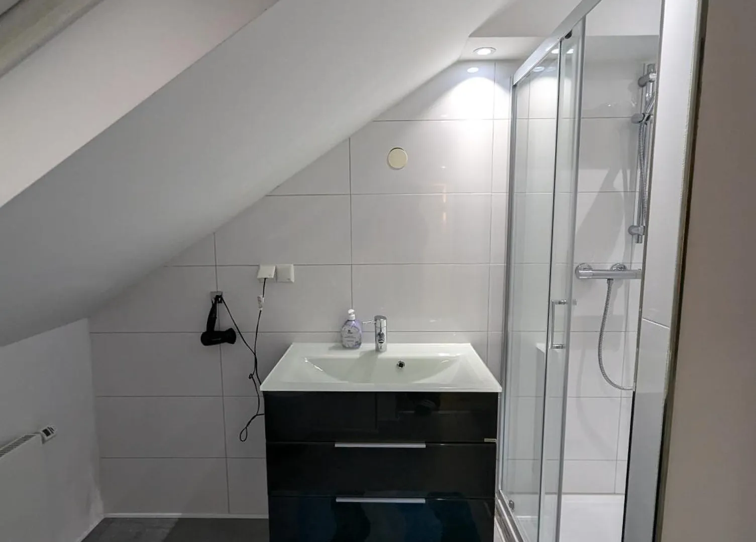 Haus Im Stadtgebiet Mit Perfekter Bahnverbindung Hannover Germany